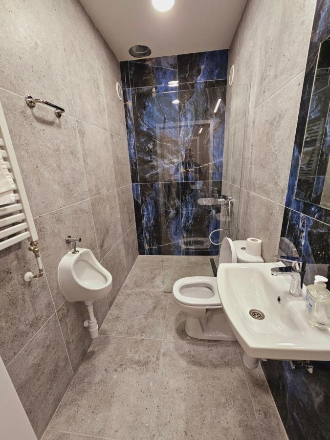 Przy Targu Rybnym Hostel *